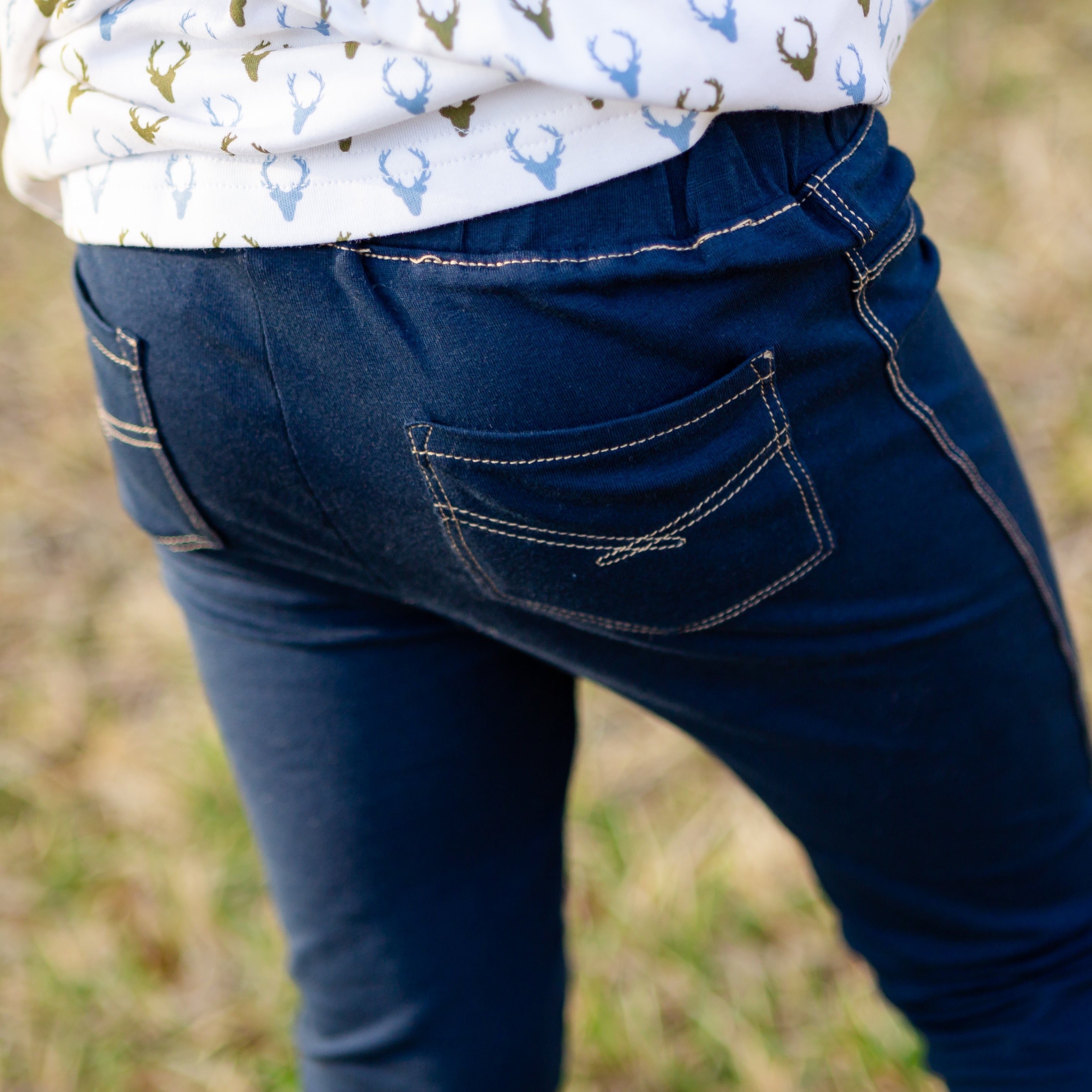 Dark denim fashion jeggings